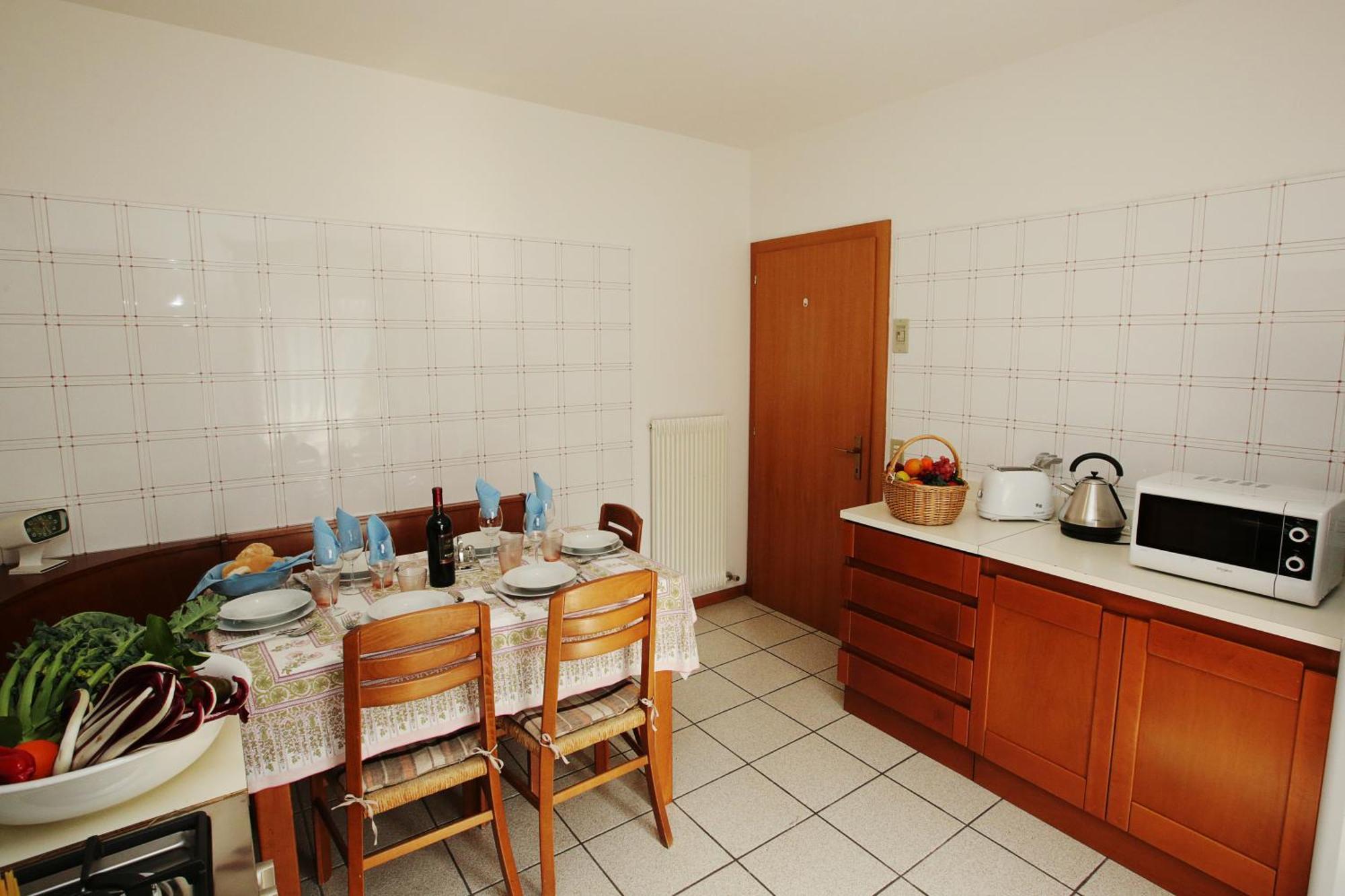 Appartamento Emma - Happy Rentals Riva del Garda Exterior photo
